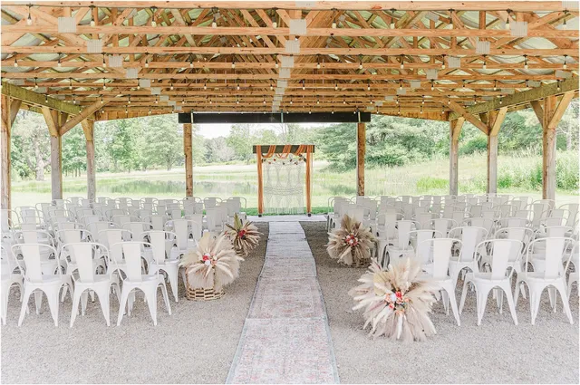 Ivory Acres Wedding Venue