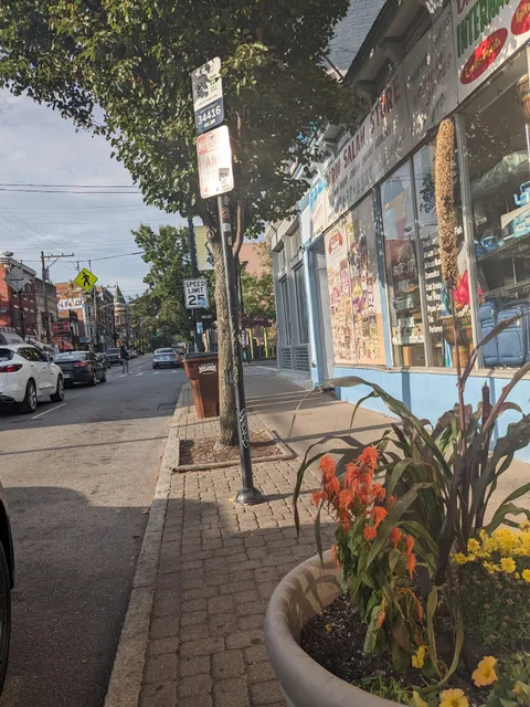 Darou Salam Store Halal Market