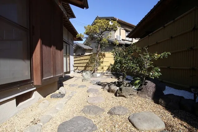 ゲストハウス BOND