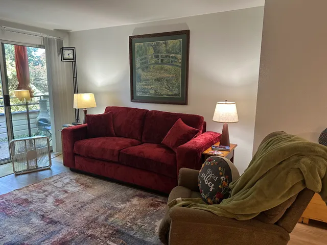 Anna's Home Furnishings