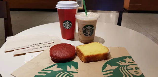 Starbucks Coffee [Tienda: Nuevocentro Shopping]