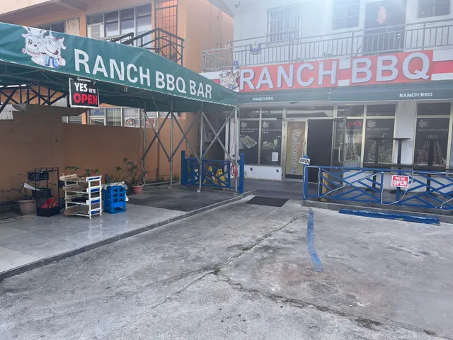 RANCH BBQ BAR