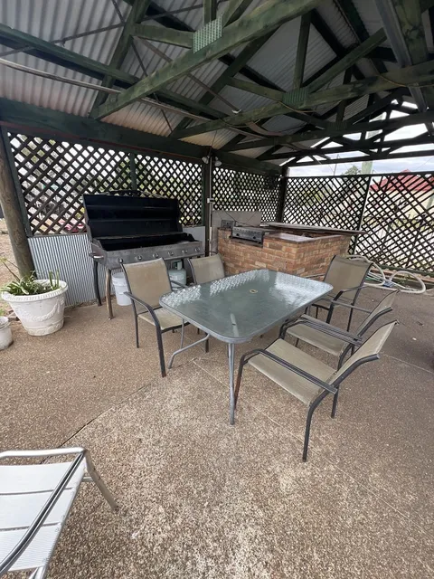 Overlander Motor Lodge