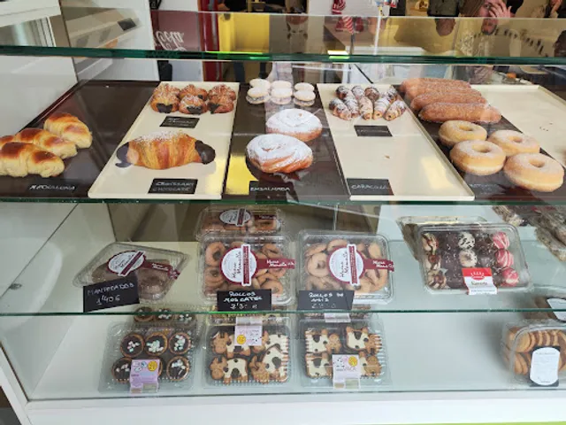 Dulce De Leche Cafeteria Panaderia