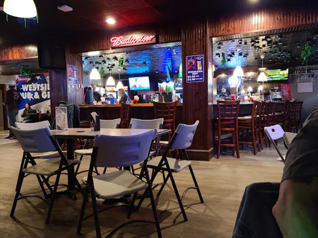 Nicc and Norms Tavern