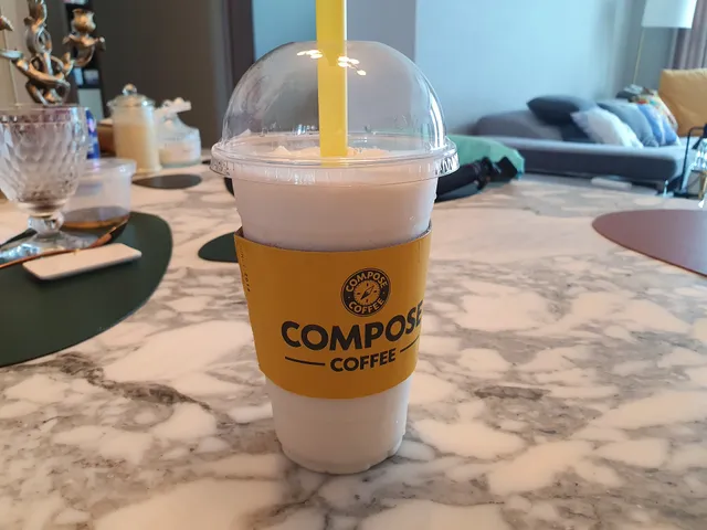 컴포즈커피 다산아이파크점