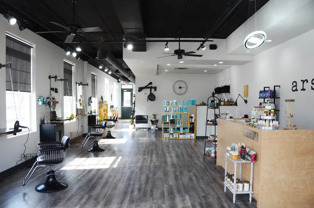 Arsenal Hair Salon
