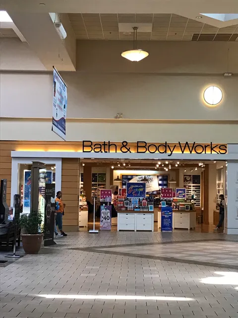 Bath & Body Works