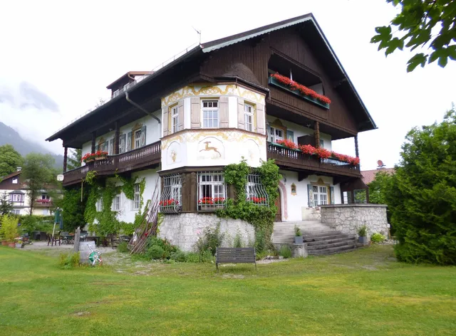 Gästehaus Hohe Tannen, Familie Beyschlag KG
