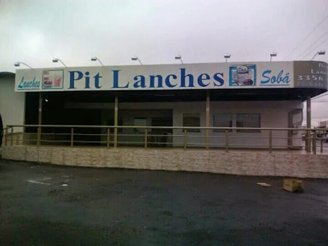 Pit Lanches