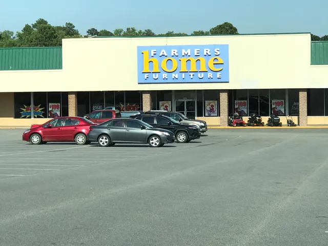Farmers Home Furniture | Cayce, SC