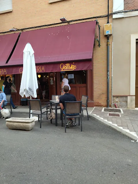 Pastelería Cafetería Heladería Castilviejo