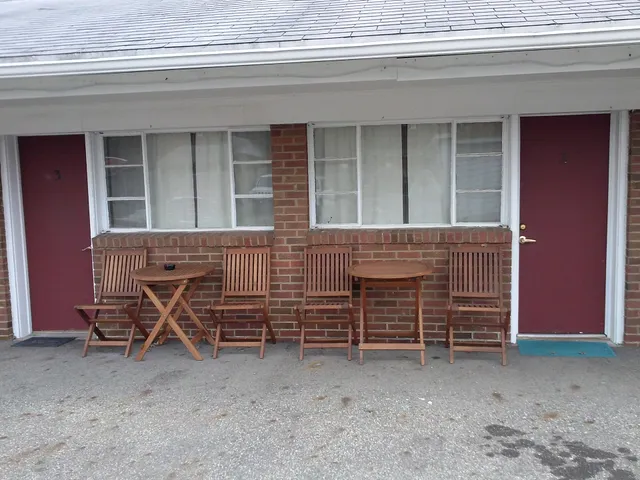 Marshall Motor Lodge