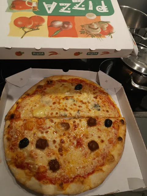 Pizza Yellow
