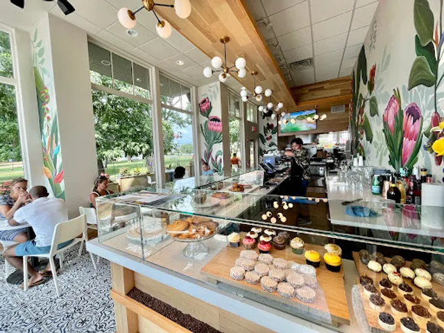 Pomona Cafe & Wine Bar