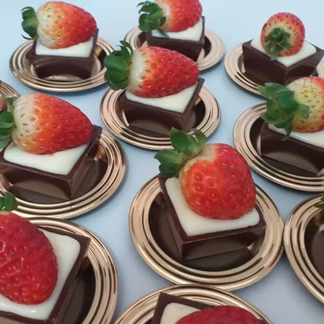 Luciane Borges Doces Finos