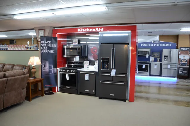 Rolando's Furniture & Appliances