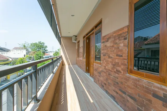 RedDoorz near Pakuwon Mall Solo Baru