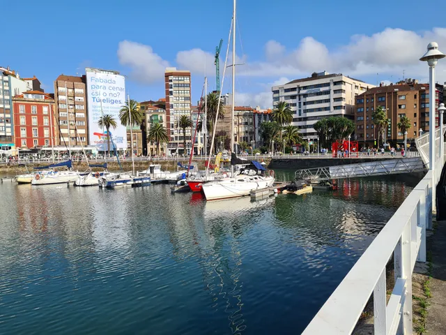 Puerto Deportivo de Gijón