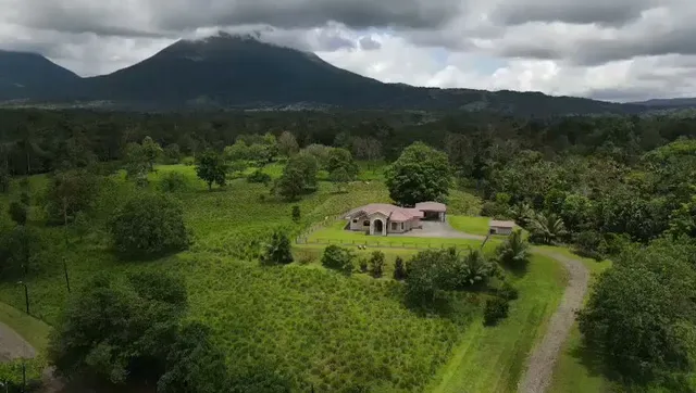 La Fortuna Homes Real Estate