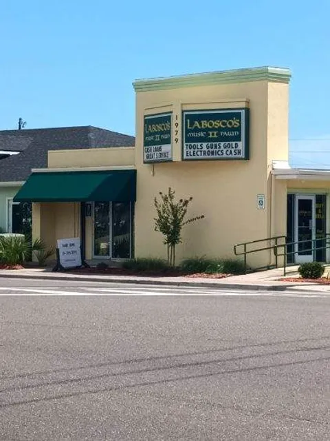 LaBosco's II Music and Pawn