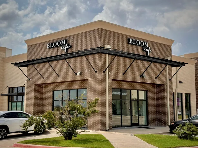 Bloom Cafe