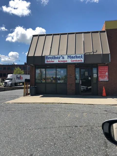 Brothers Market