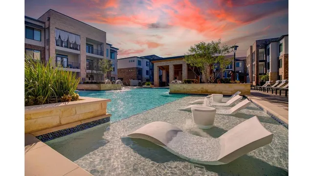 Reserve on Kingsland