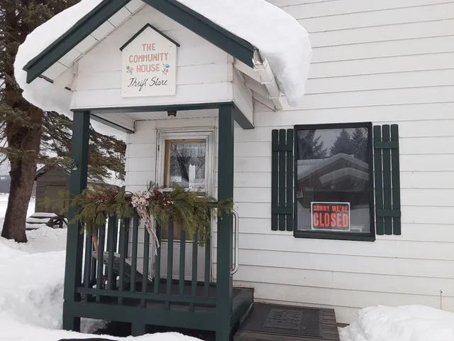 Community House Thrift Shop