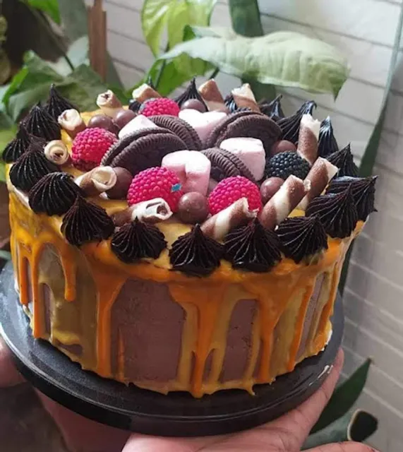 Sweet Temptations Bakery lucknow