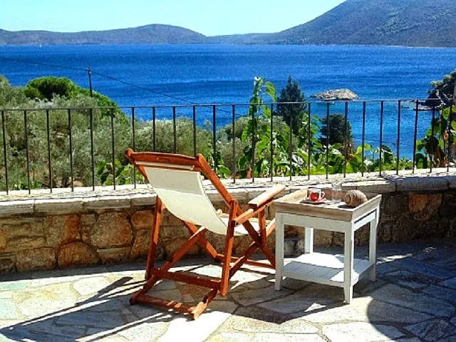 Lithea - Villas & Studios by the Sea