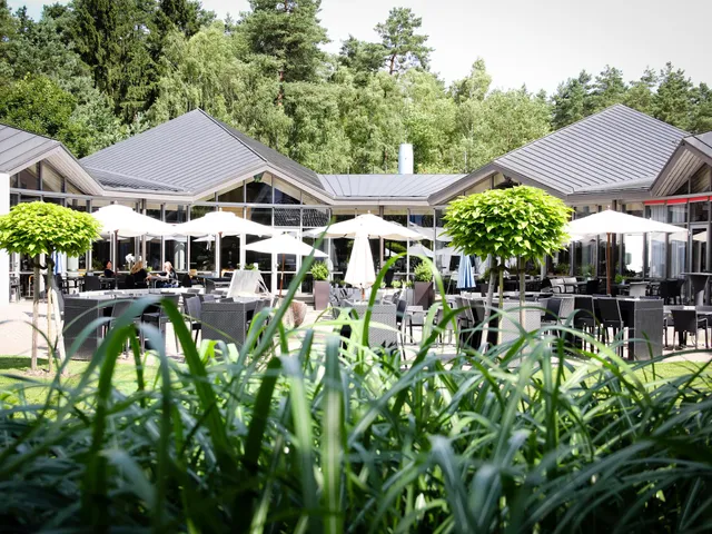 HOTEL PARK SOLTAU GmbH