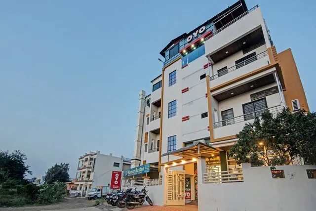 OYO Flagship Gkumar Restro