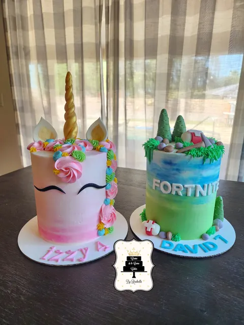 Creme de le Creme cakes by Rochelle