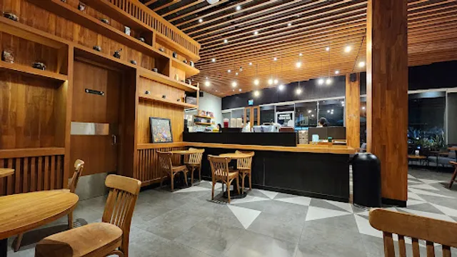 Starbucks Citra Raya