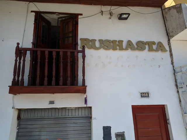 Hotel Rushasta