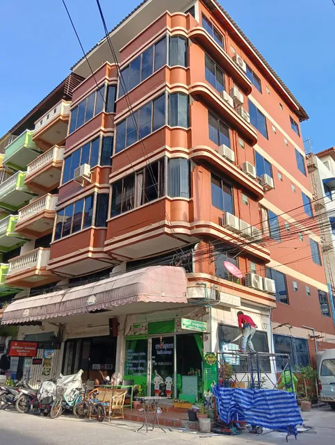 Jomtien Seaside Guesthouse จอมเทียนซีไซต์เกสเฮ้าส์(ซอย3)