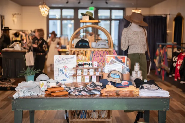 Hi-Lonesome Boutique