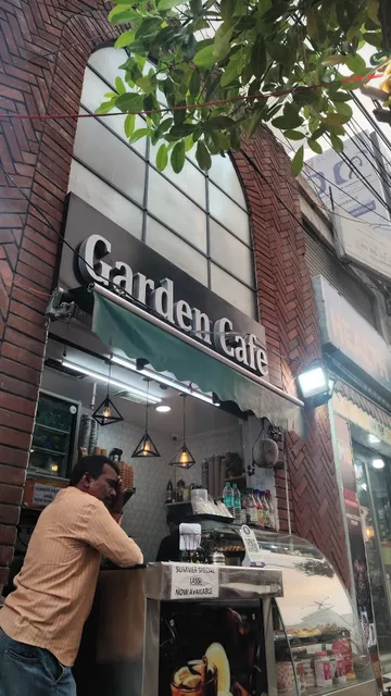 Garden cafe