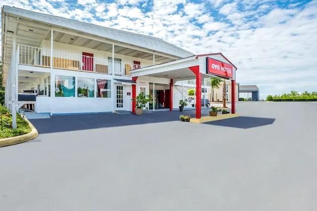 OYO Hotel Columbia SC West