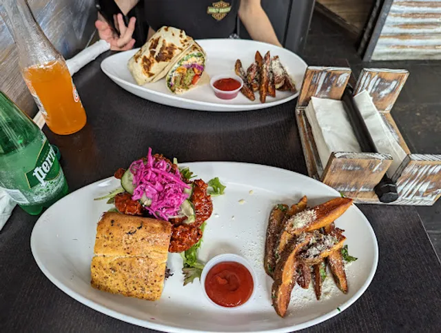 Fork and Hen On Main