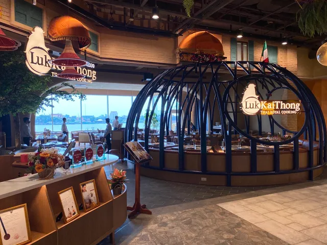 LukKai Thong Restaurant