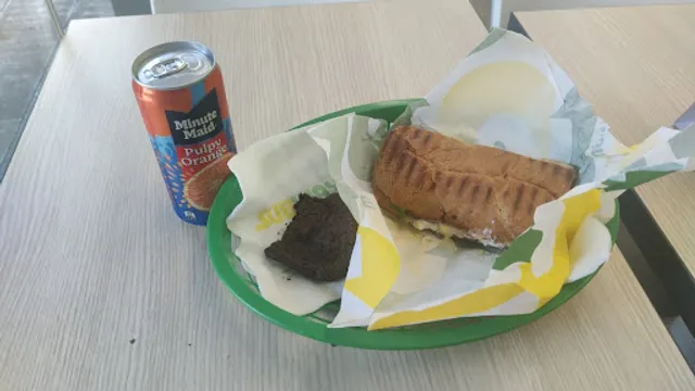 Subway Mindspace Airoli