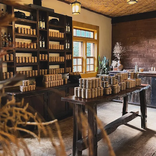 Vitoriano Doces - fábrica e loja