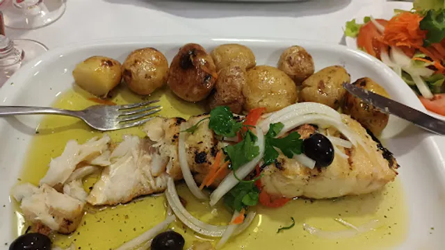 Restaurante Caçador De Prato Lda