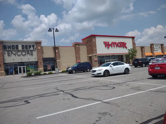 The Shoppes at Whitestown