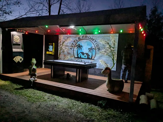 Little Frontier Resort