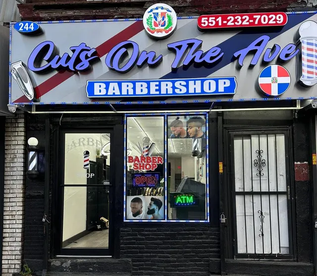 Cuts on the Ave Barbershop