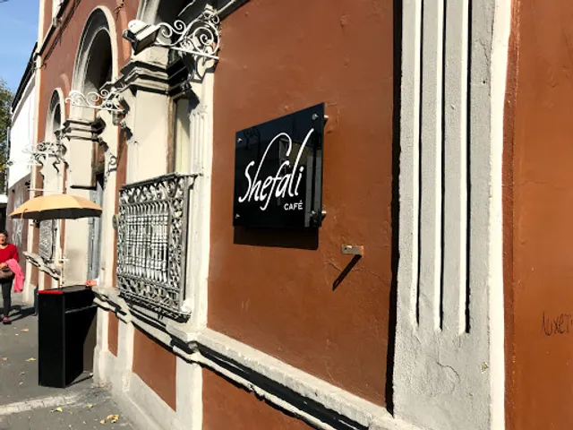 Shefali Restaurante & Café