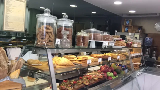 Γευμα Και Ροφημα